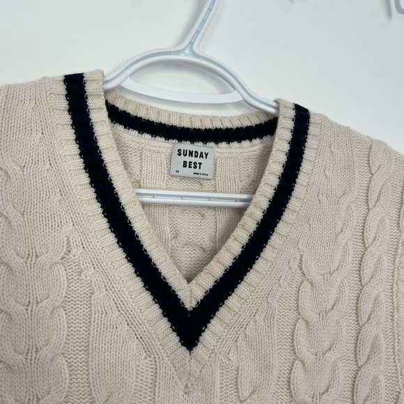 Sunday Best Sweater Vest - Picture 4 of 8